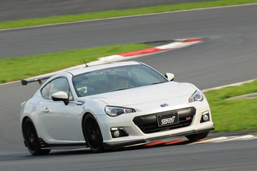 Subaru BRZ фото 106017