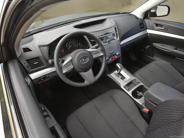 Subaru Legacy фото