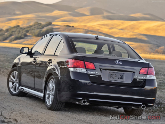 Subaru Legacy фото