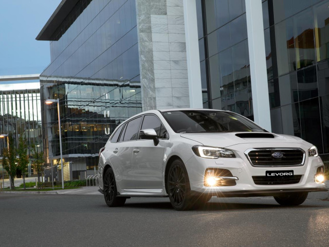 Subaru Levorg фото