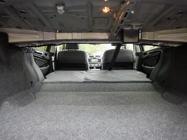 Subaru Liberty фото