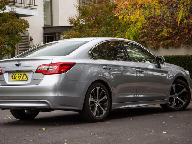 Subaru Liberty фото