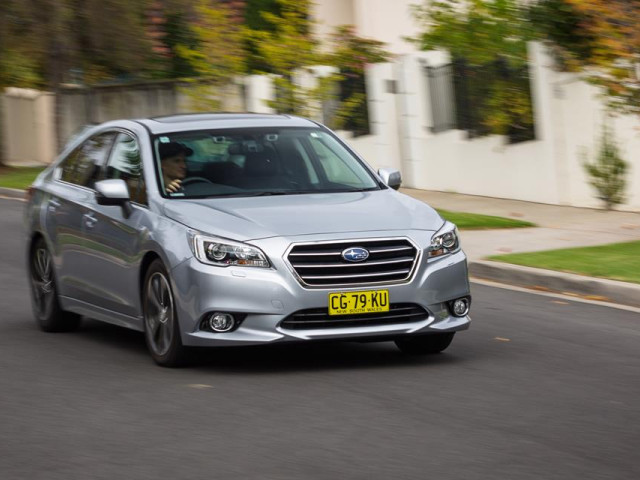 Subaru Liberty фото