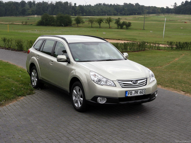 Subaru Outback фото