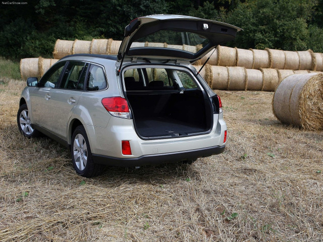 Subaru Outback фото