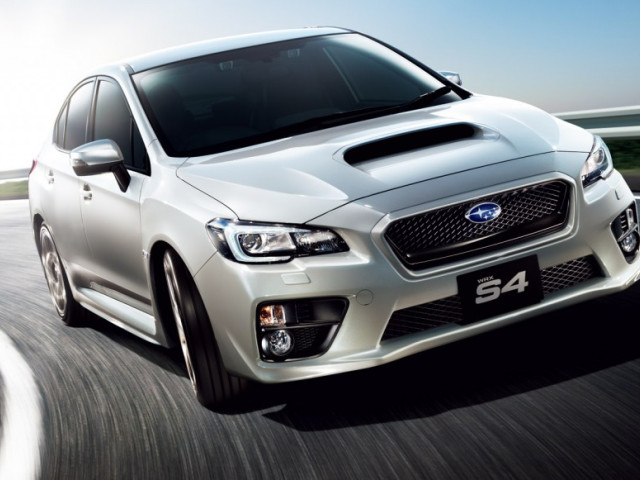 Subaru WRX S4  фото