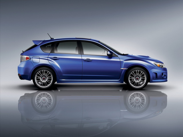 Subaru WRX STi фото