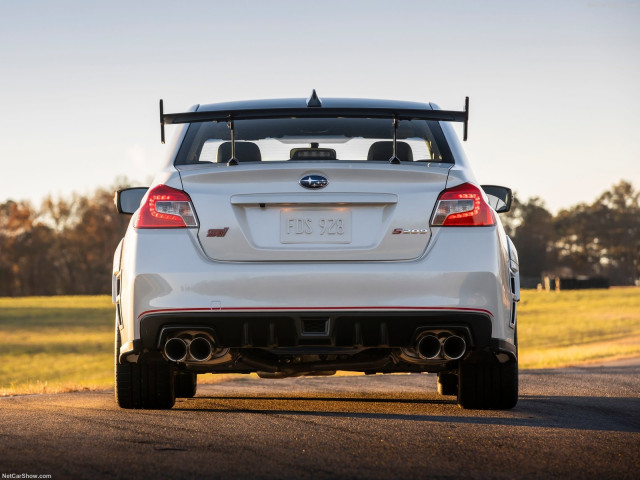 Subaru WRX STi фото