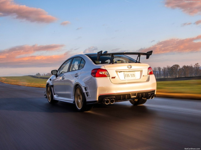 Subaru WRX STi фото