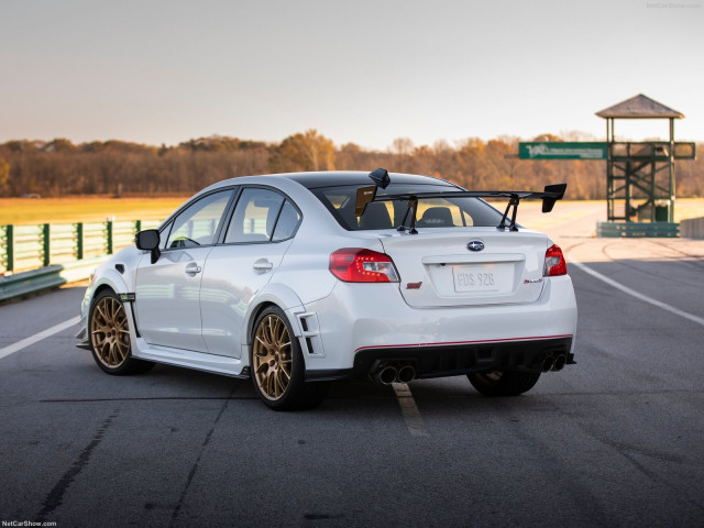 Subaru WRX STi фото