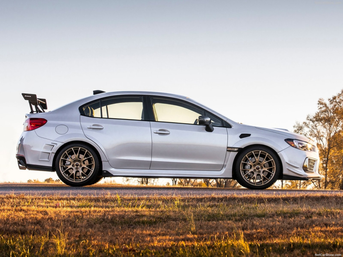 Subaru WRX STi фото 200004