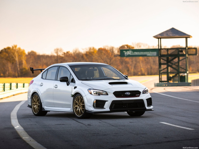 Subaru WRX STi фото