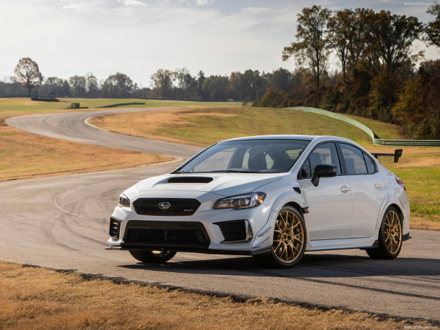 Subaru WRX STi фото