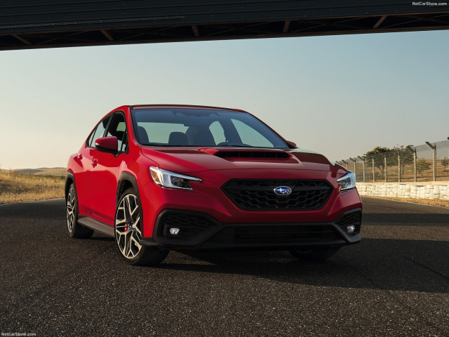Subaru WRX фото