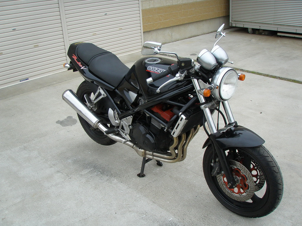 Suzuki Bandit 400 фото 110159