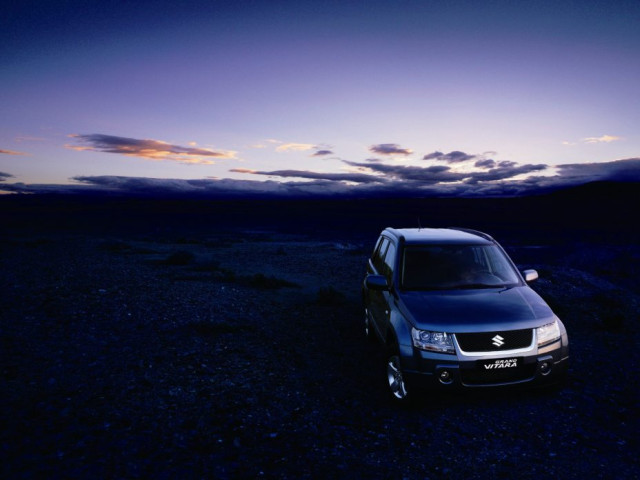 Suzuki Grand Vitara фото