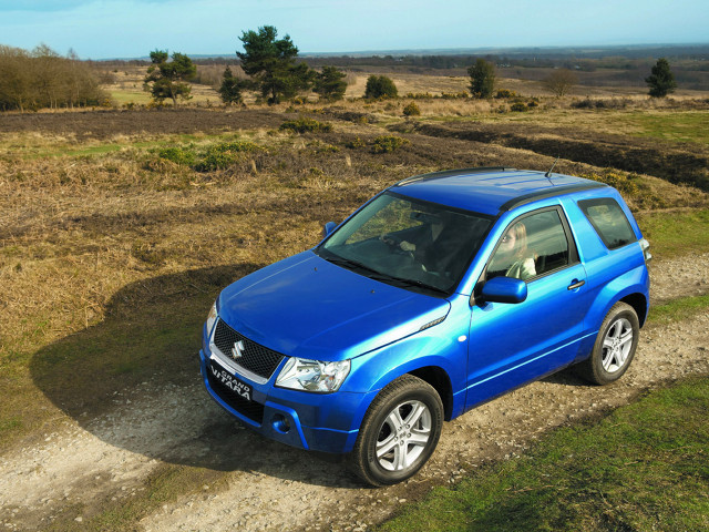 Suzuki Grand Vitara фото