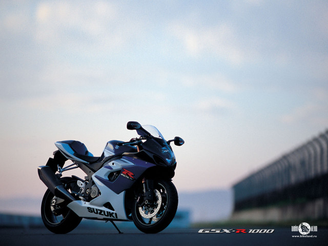 Suzuki GSX-R1000 фото