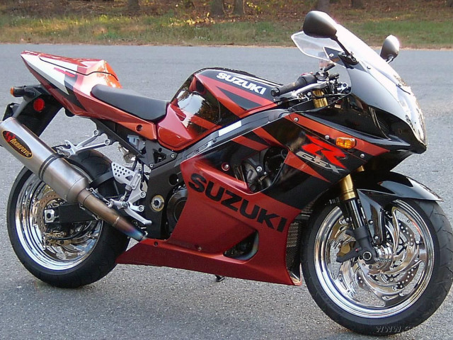 Suzuki GSX-R1000 фото