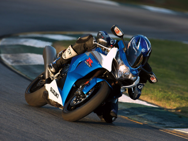 Suzuki GSX-R1000 фото