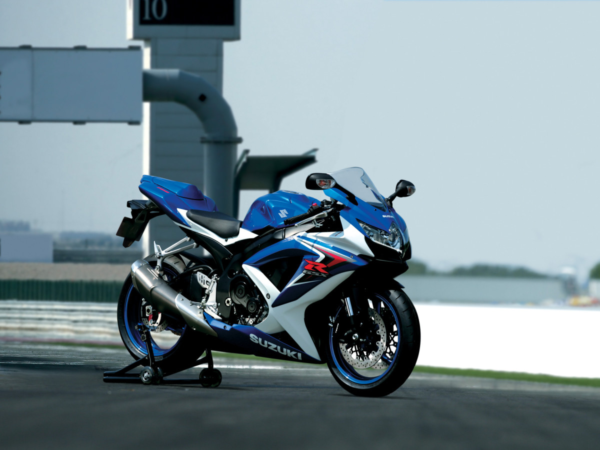 Suzuki GSX-R750 фото 54104