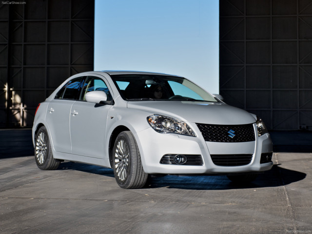 Suzuki Kizashi фото