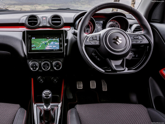 Suzuki Swift Sport фото