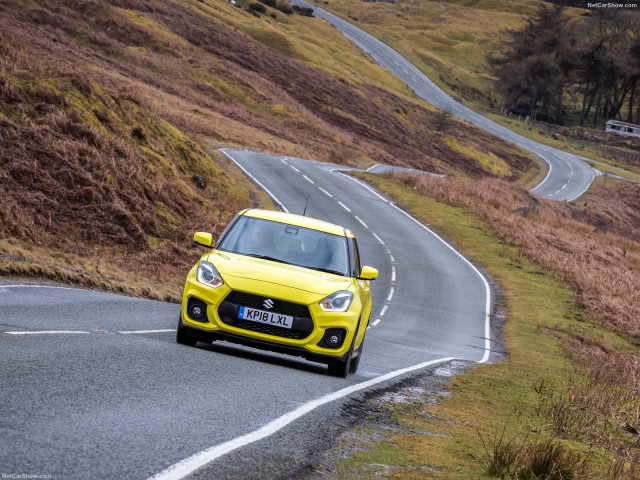Suzuki Swift Sport фото