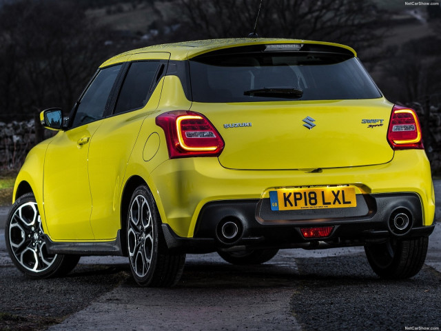 Suzuki Swift Sport фото