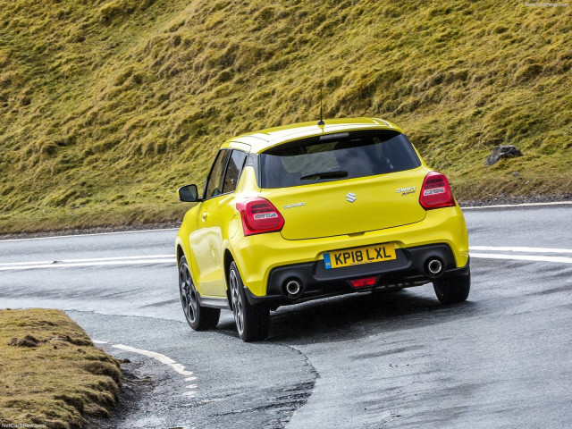 Suzuki Swift Sport фото