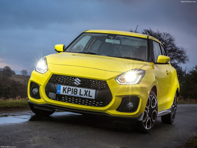Suzuki Swift Sport фото