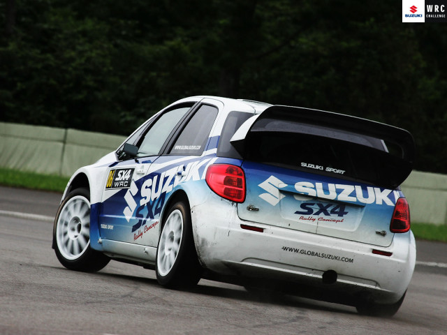 Suzuki SX4 WRC фото