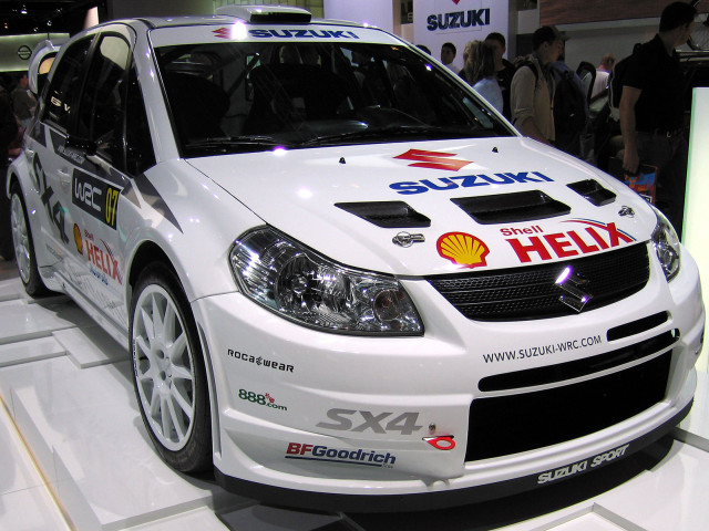 Suzuki SX4 WRC фото