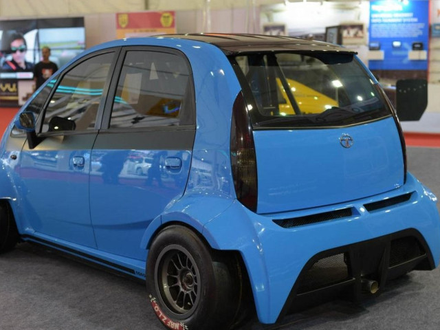 Tata Super Nano фото