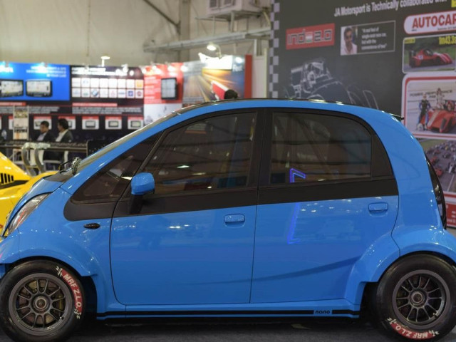 Tata Super Nano фото