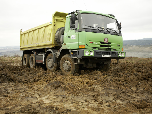 Tatra 815 Terrno фото