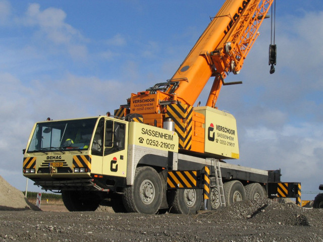 Terex Demag AC 100 фото