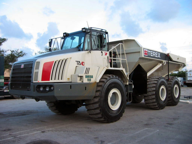 Terex TA40 фото