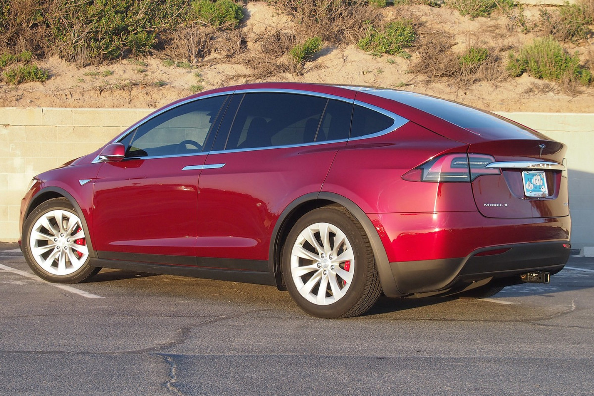 Tesla Model X фото 168722