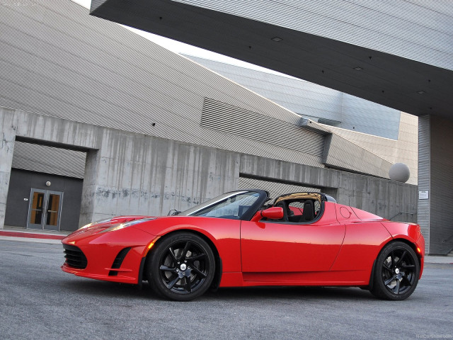 Tesla Roadster 2.5 фото