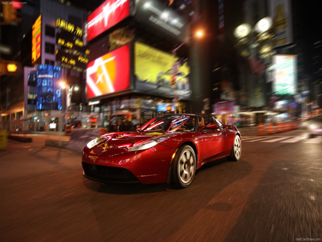 Tesla Roadster фото