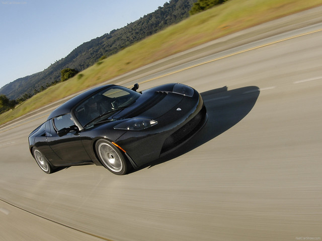 Tesla Roadster фото