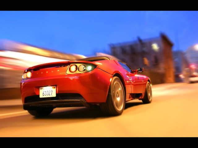 Tesla Roadster фото