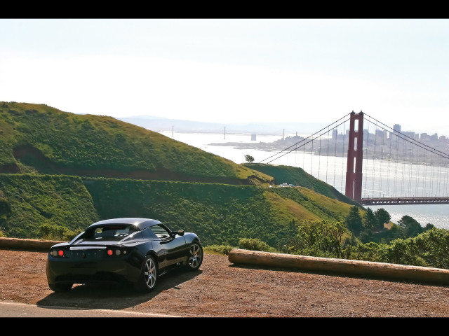 Tesla Roadster фото