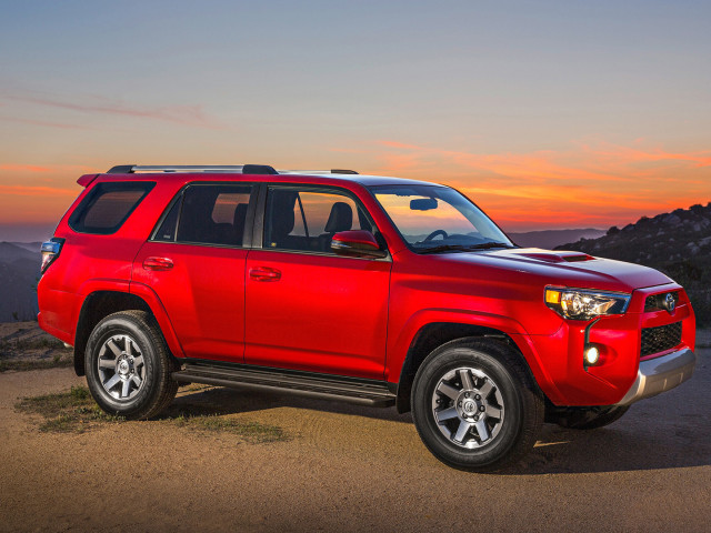 Toyota 4Runner фото