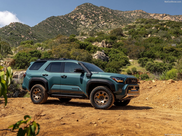 Toyota 4Runner фото