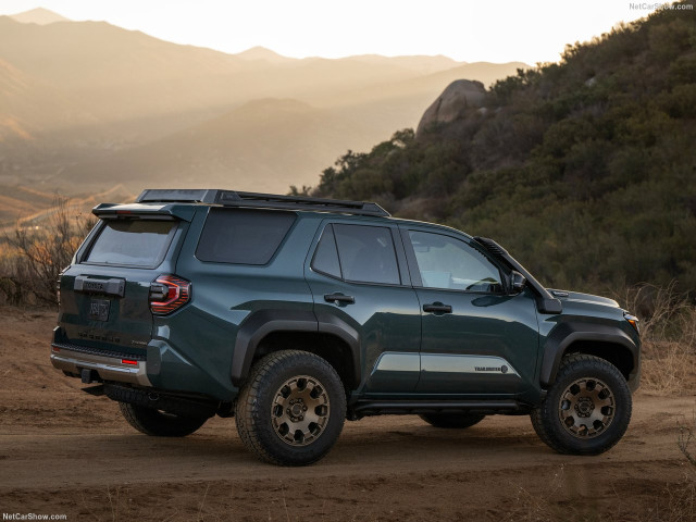 Toyota 4Runner фото