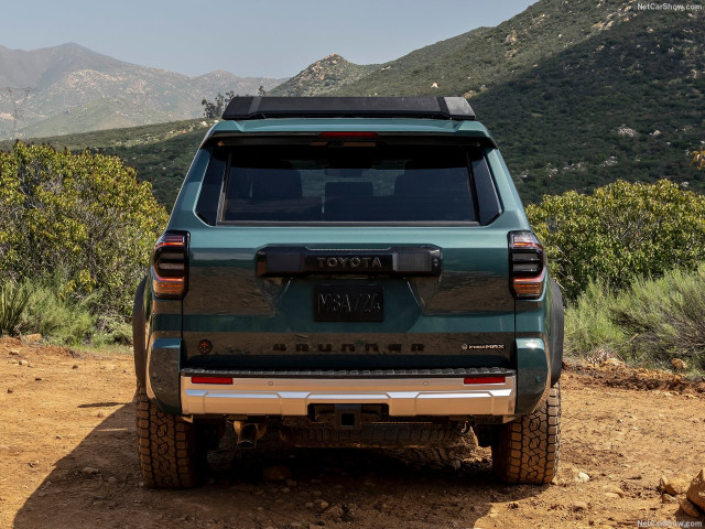 Toyota 4Runner фото