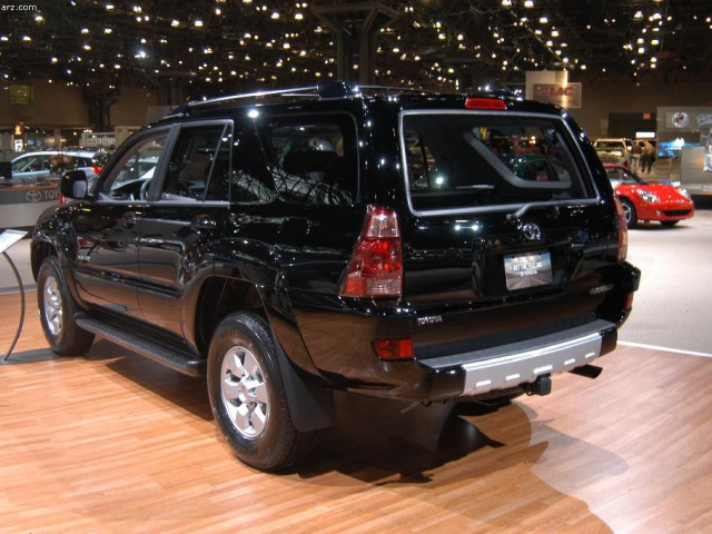 Toyota 4Runner фото