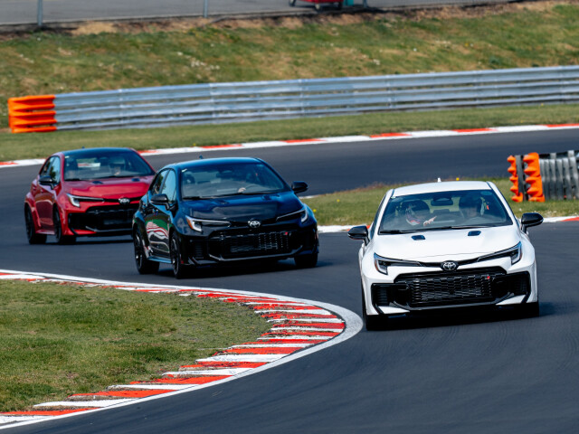 Toyota Corolla GR фото